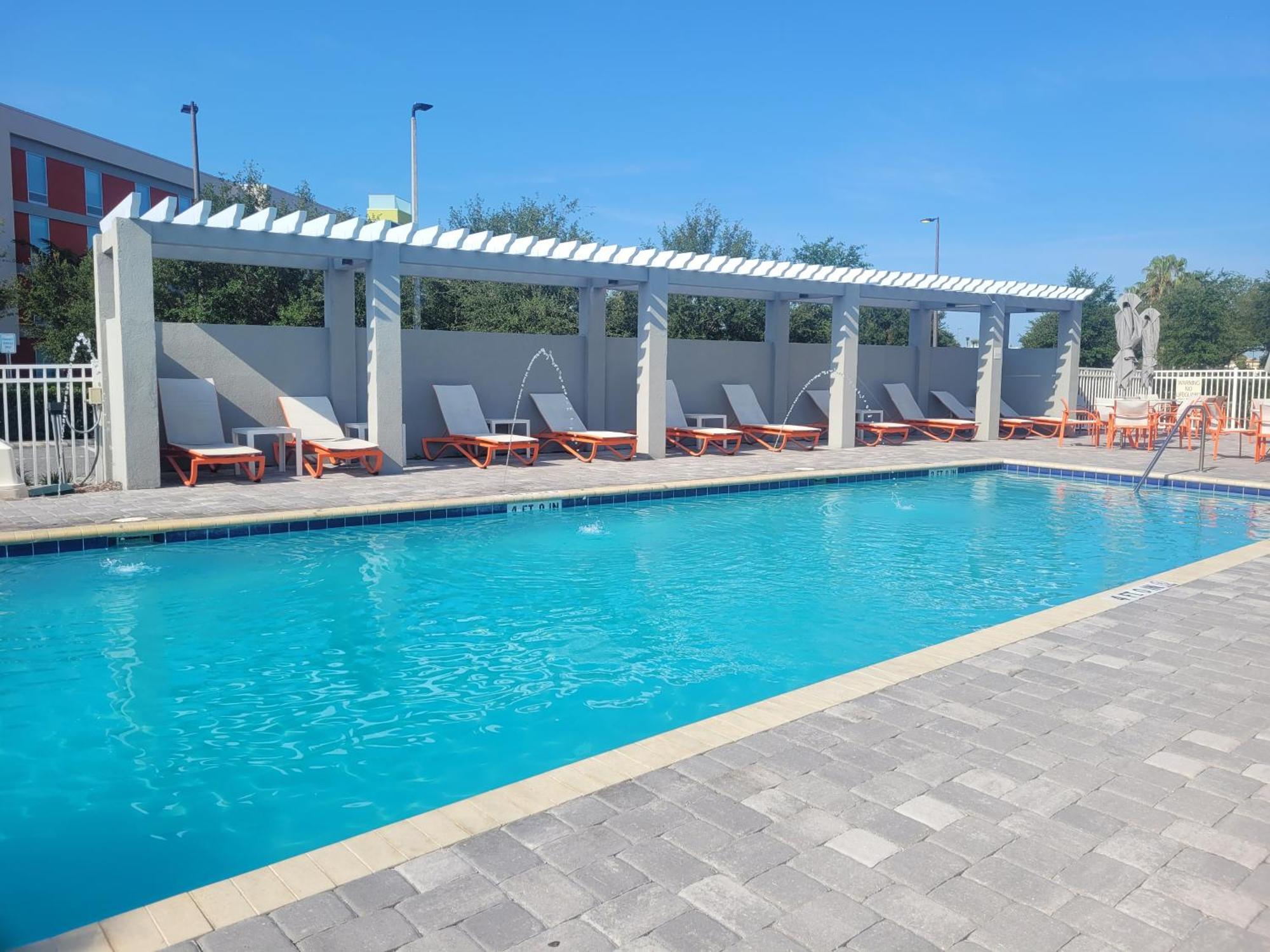 Holiday Inn & Suites Orlando - I-Drive - Theme Parks Williamsburg Exterior foto